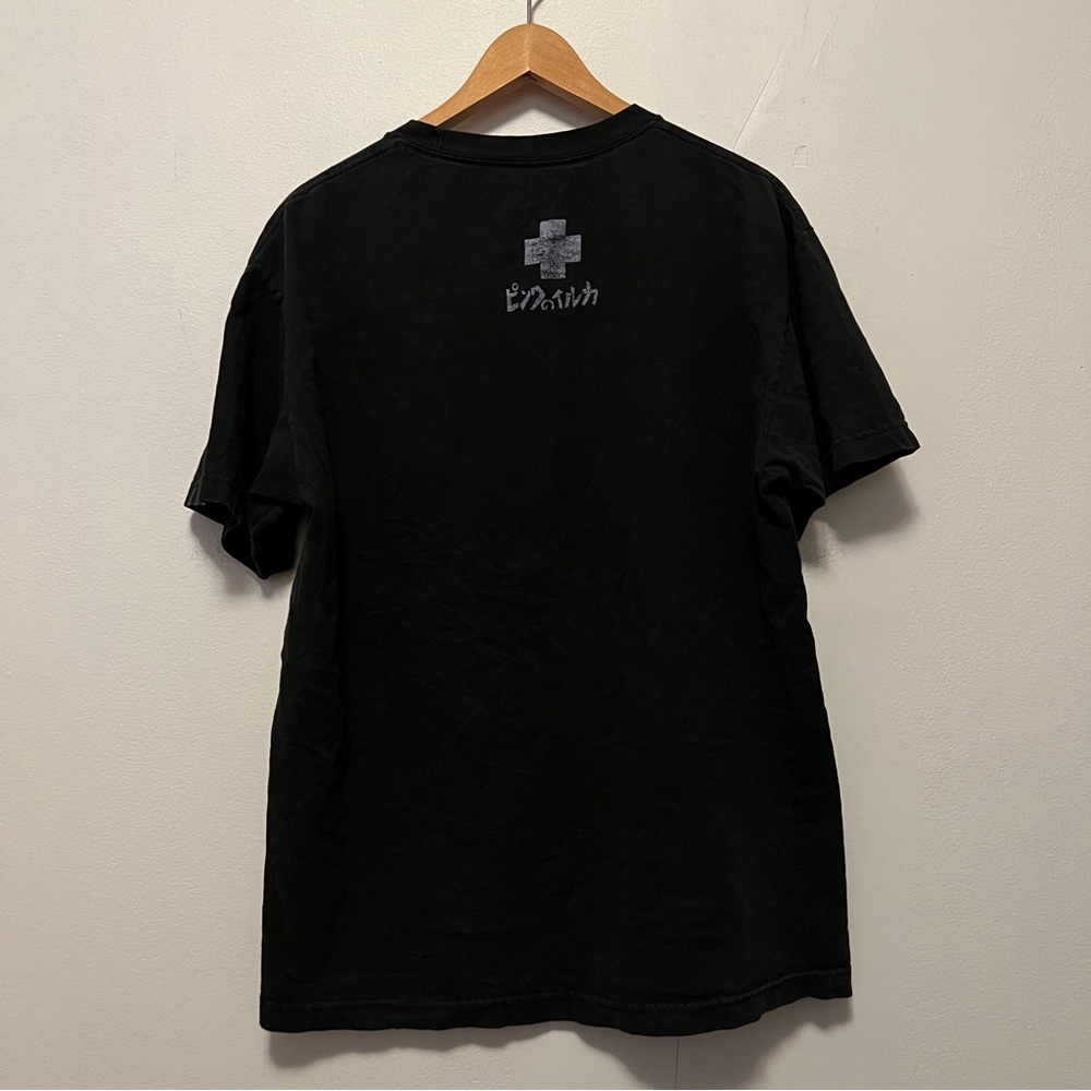 Japanese Wave Graphic T-shirt Distressed‎ Fits Medium - Picture 5 of 7